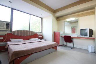 Hotel Peace, Ahmedabad 2